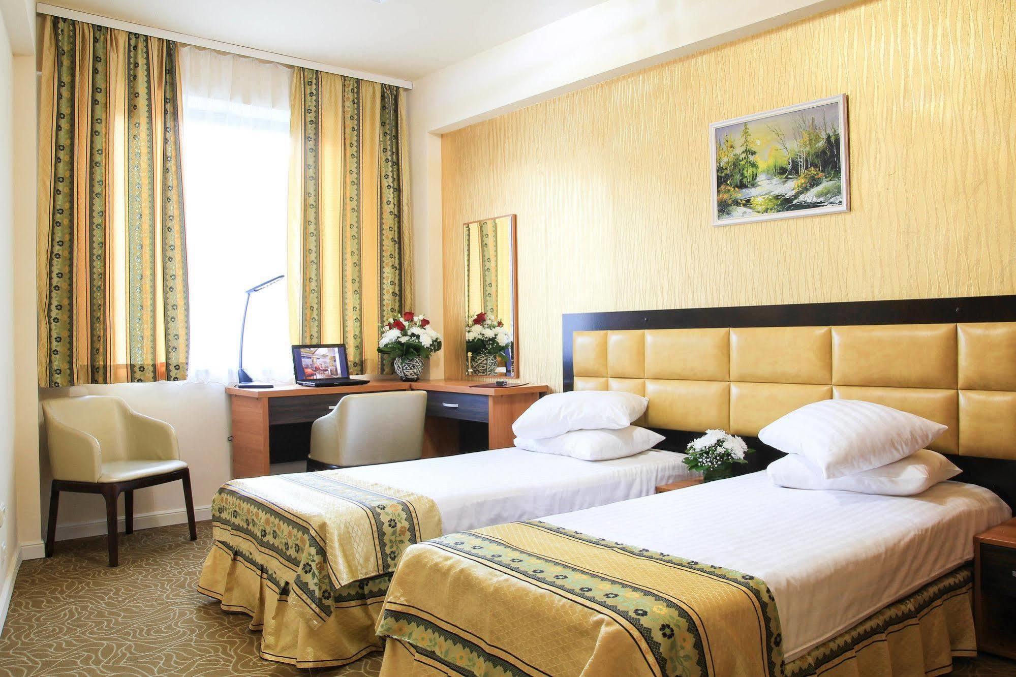 Best Western Hotel Lev Or I 부쿠레슈티 외부 사진