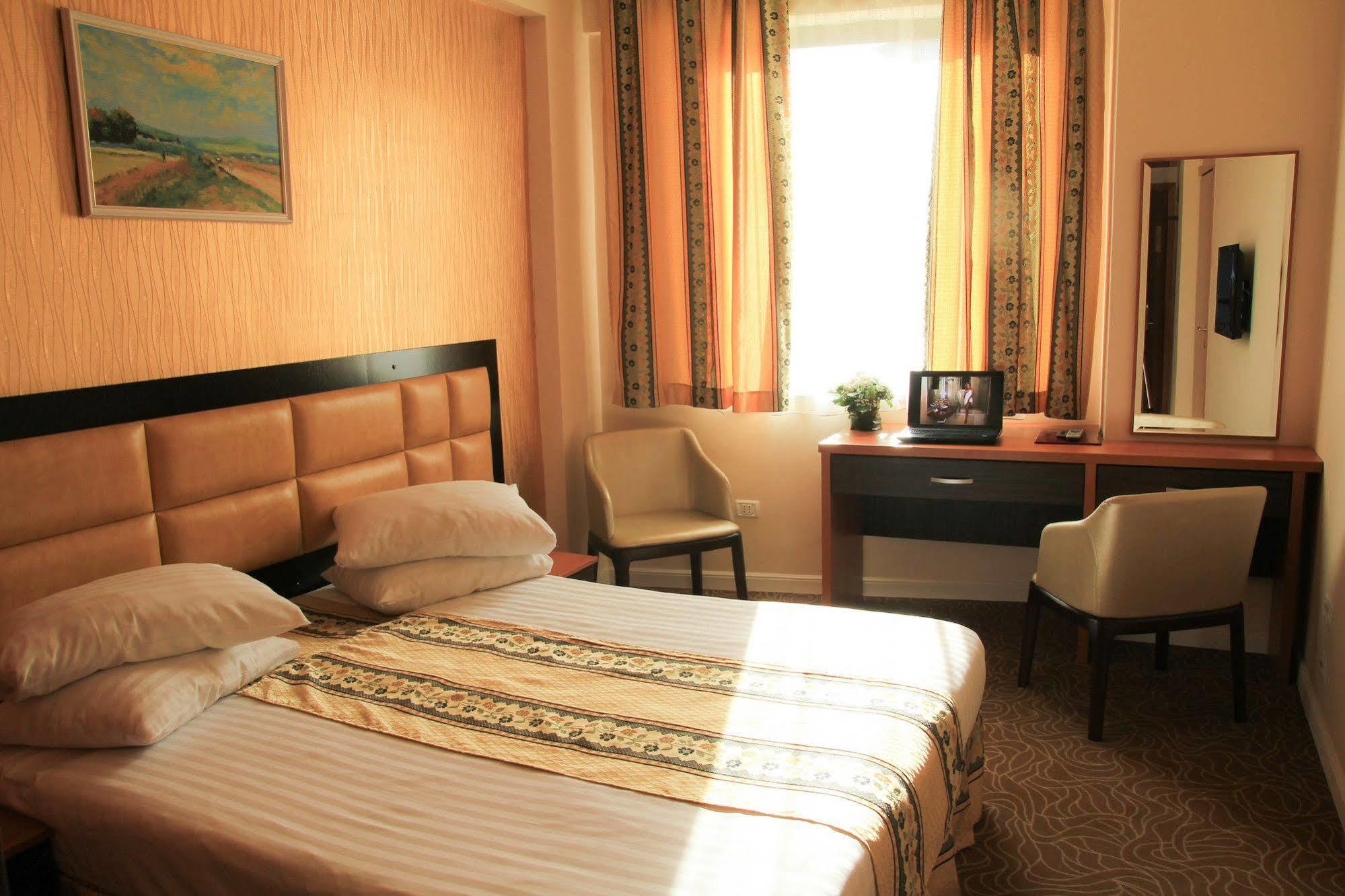 Best Western Hotel Lev Or I 부쿠레슈티 외부 사진