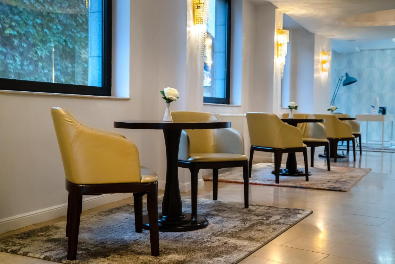 Best Western Hotel Lev Or I 부쿠레슈티 외부 사진