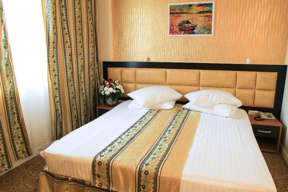 Best Western Hotel Lev Or I 부쿠레슈티 외부 사진