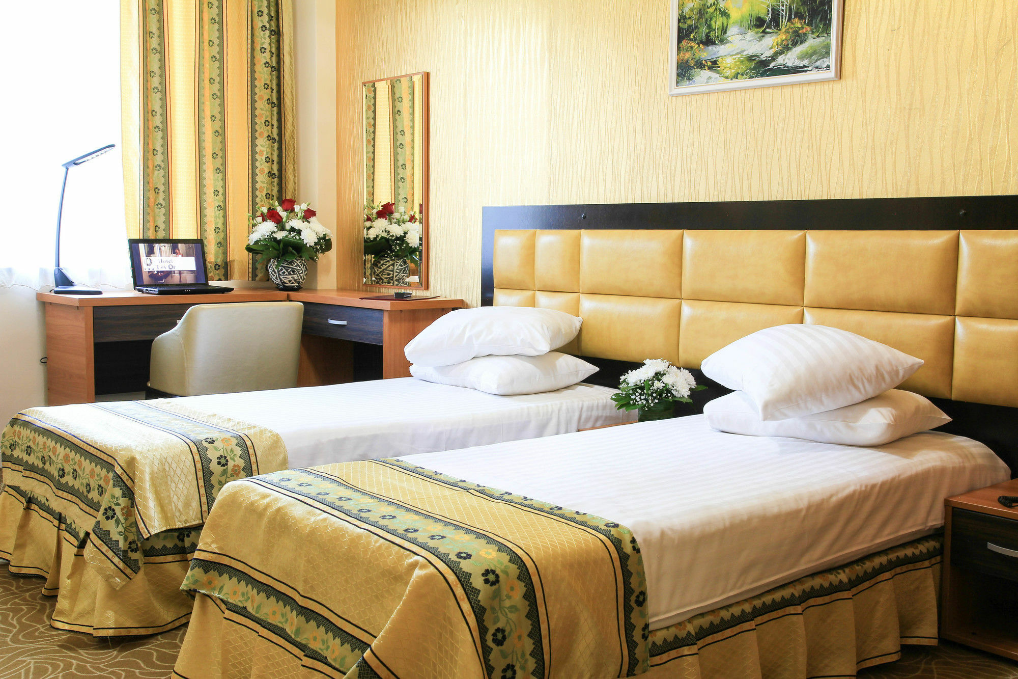 Best Western Hotel Lev Or I 부쿠레슈티 외부 사진