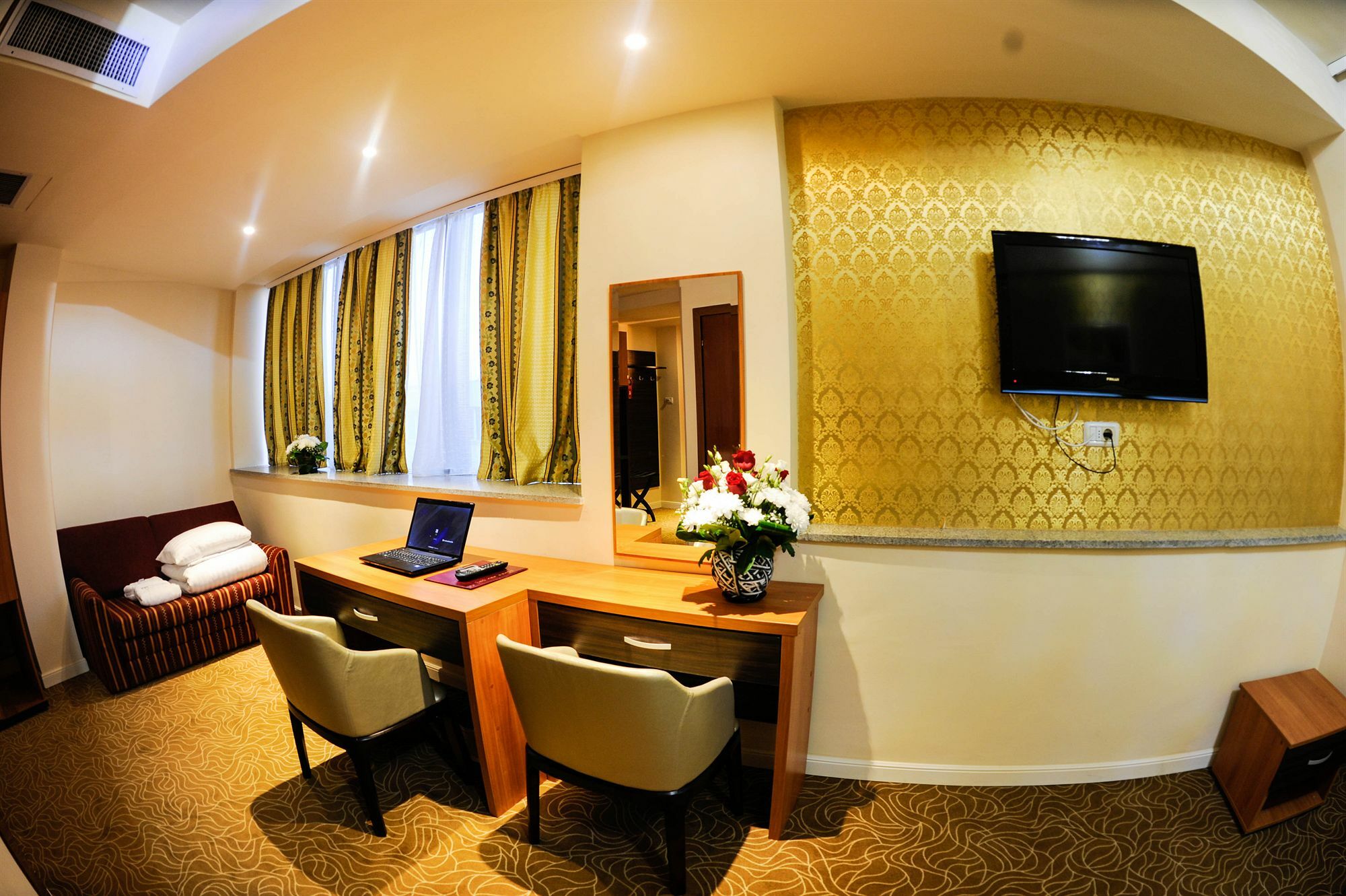 Best Western Hotel Lev Or I 부쿠레슈티 외부 사진